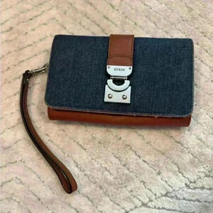 Guess wallet